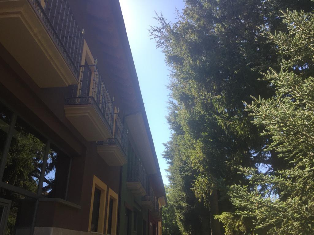 Apartamento Balcon De Jaca I Buitenkant foto