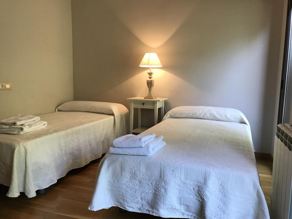 Apartamento Balcon De Jaca I Buitenkant foto