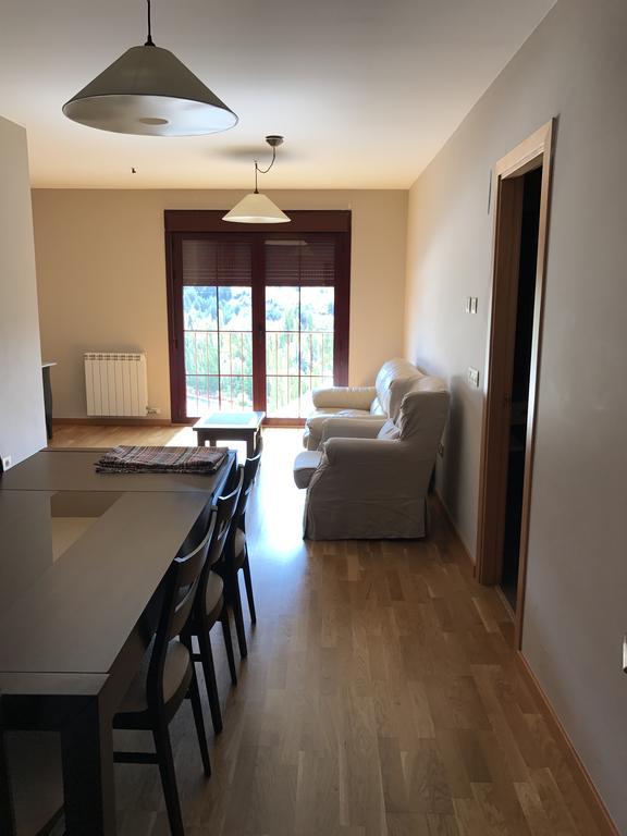 Apartamento Balcon De Jaca I Buitenkant foto